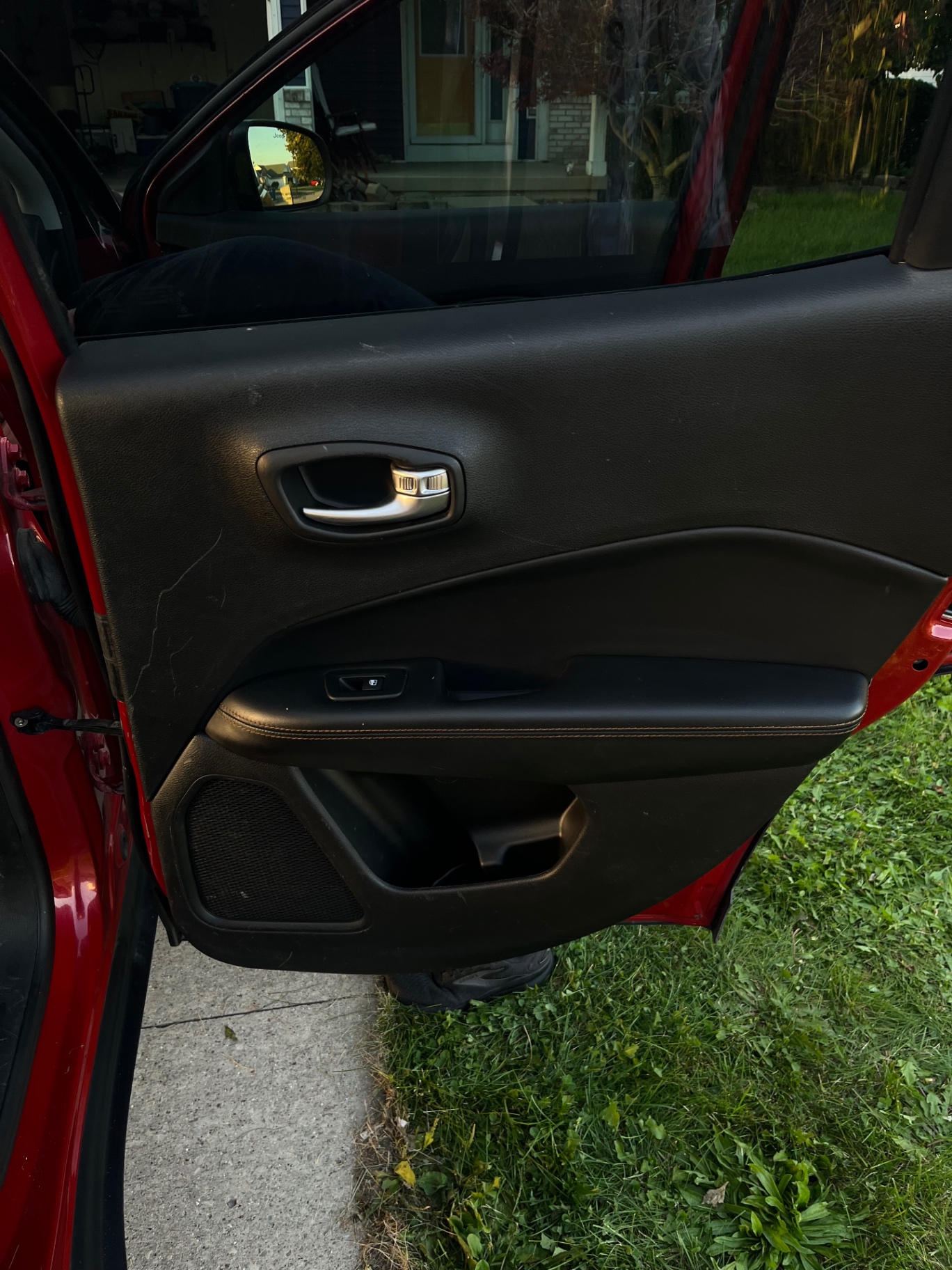 Jeep Compass rear passenger door panel — after