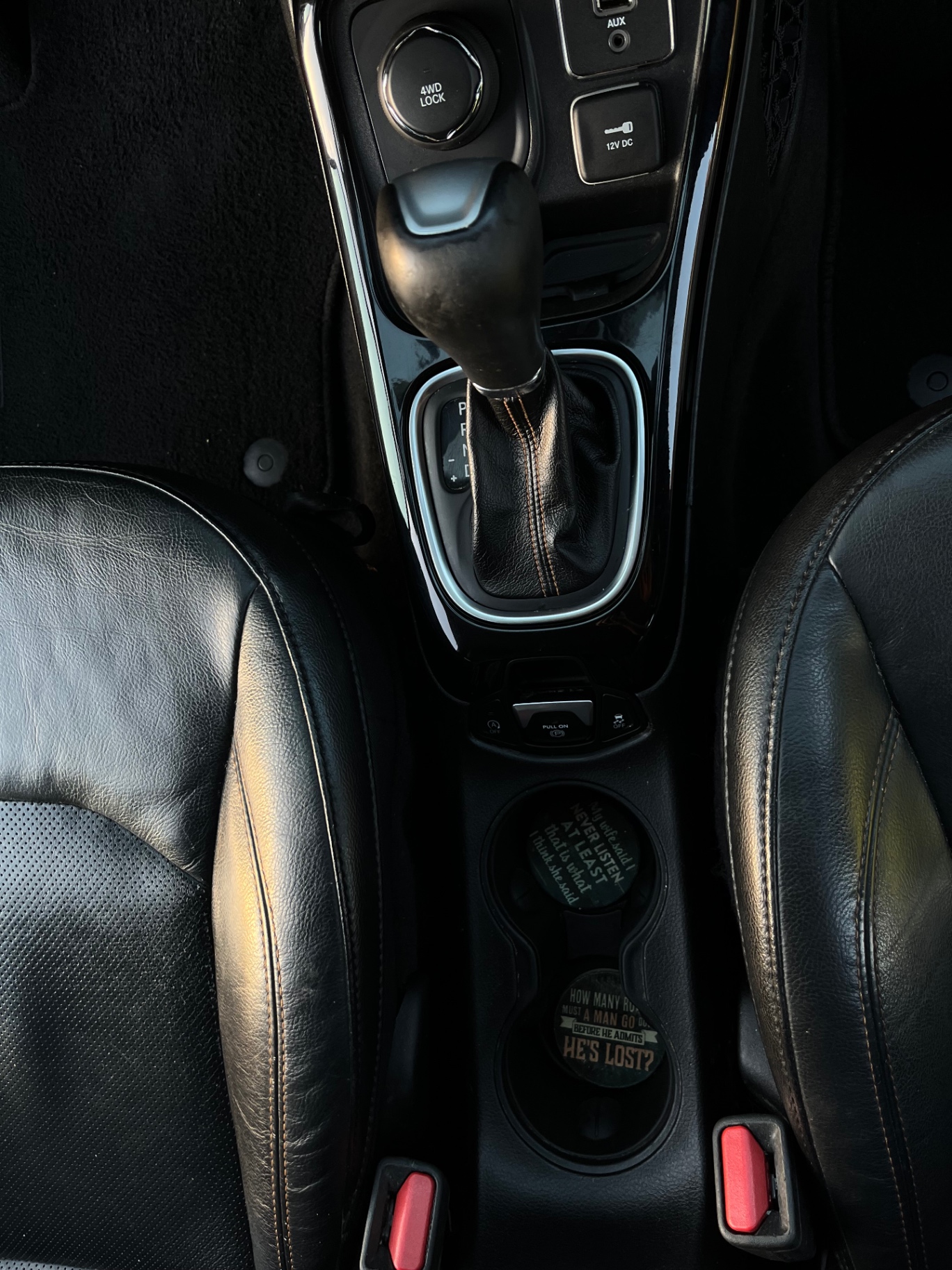 Jeep Compass center console and cup holders — after